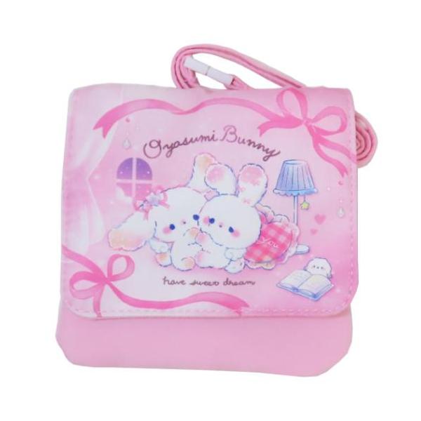 おしゃれ毎日が楽しくなるキュートなZAKKAシリーズこちらはハンカチやティッシュ、マスクやお菓子などいろんなものが入れられる[ポシェットポケット]クリップ付きだからスカートやズボン、カバン等にカンタンに取り付け可能取り外し可能のショルダース...