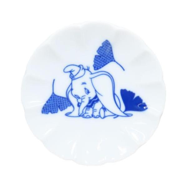 食器 おしゃれ デザイン ギフトに キッチン 一人暮らし 新居大人気ディズニーキャラクターのかわいいテーブルウェアが登場こちらは使い勝手の良い[染付豆皿]和の紋様にいききと描かれた染付の豆皿です。いろいろな種類があって友達とのパーティやイベ...