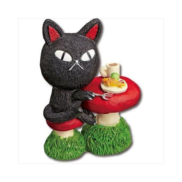 櫻井魔己子 梅の花を抱いた猫 オブジェ 櫻井魔己子 梅の花を抱いた猫