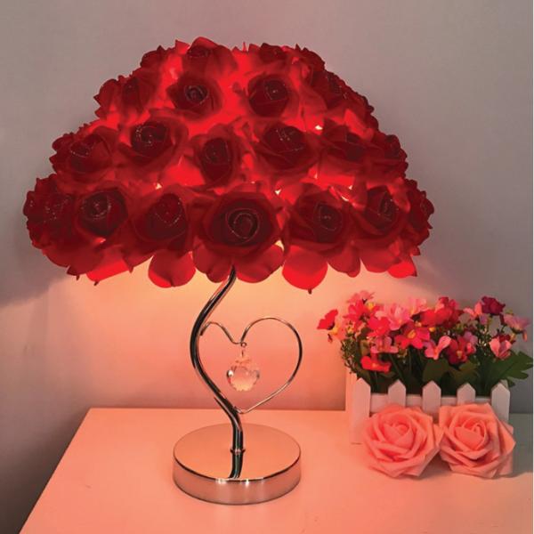 VeroMan テーブルランプ バラ 花 ライト ランプ 卓上ライト ナイトライト 花びら チャーム付き 薔薇 花束 フラワー 美しい 照明 韓国インテリア [33cm×42cm]