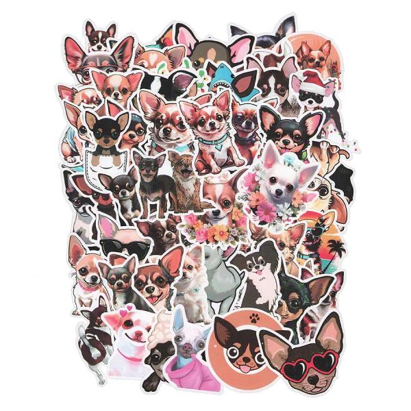 メール便送料無料♪１０００円ぽっきり・お得セット★たっぷり５０枚セット♪チワワのかわいいイラスト仕上げのステッカーです★色々な柄のシチワワがポップでかわいいですよね♪★詳しくは商品説明欄をご覧ください。チワワ 雑貨 ステッカー５０枚セット ...
