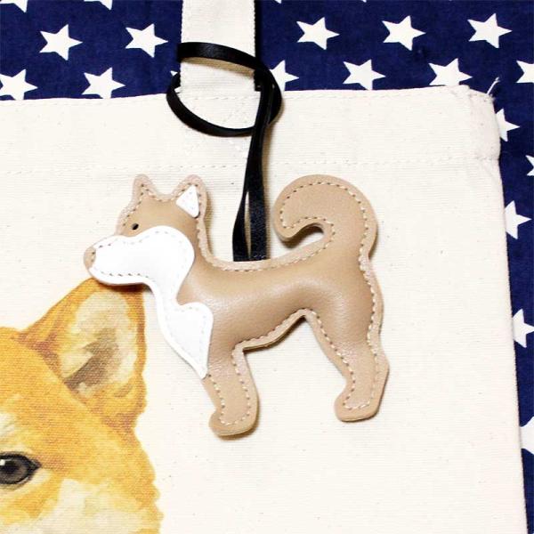 【メール便送料無料】柴犬 雑貨 バッグチャーム ハンドメイド PUレザー製 合成皮革 キーホルダー