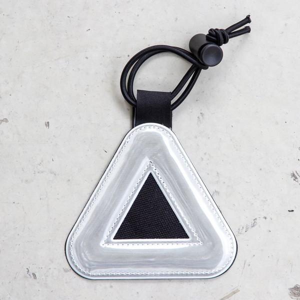 Ή u[O BLUE LUG triangle reflector silver/black