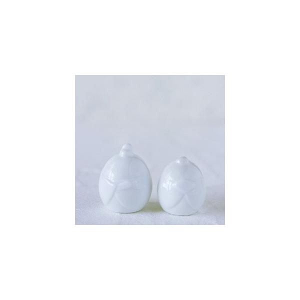 『商品情報』高さ：約4.0cm縦：約3.2cm横：約3.4cm『商品紹介』2体で1セットのたまご雛人形です。テーブルコーディネートに活躍します。『注意事項』画像はあくまでも参考となり、写真ではホワイトレベルを現物同様に写すことができません。...