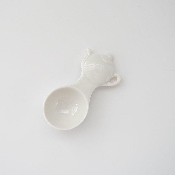 『商品情報』横幅：約4.2cm縦幅：約8.5cm2022年12月に仕様変更致しました『注意事項』2016年3月21日より原材料高騰の関係で値上がりしました。申し訳ございません。画像はあくまでも参考となり、写真ではホワイトレベルを現物同様に写...