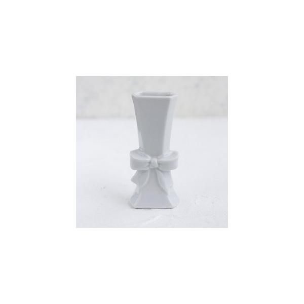 『商品情報』高さ：約12cm直径：最大約4.8cm生産国：日本『注意事項』画像はあくまでも参考となり、写真ではホワイトレベルを現物同様に写すことができません。PC、携帯の画面によっても実際のカラーとの誤差が生じますのでご了承ください。『アウ...