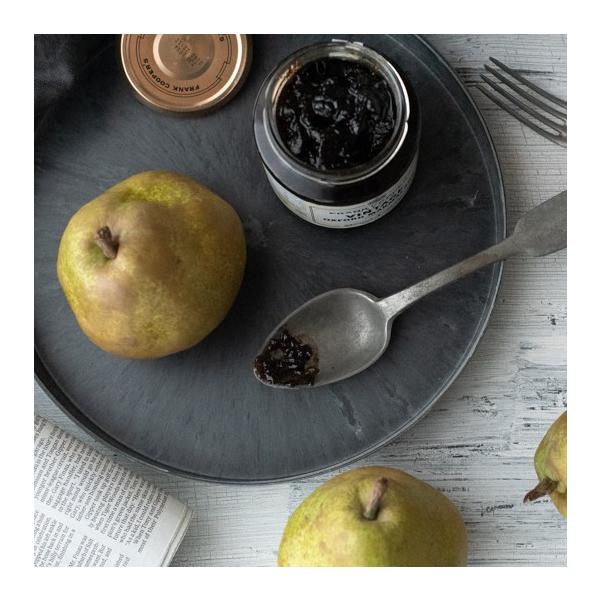 『商品情報』★クラシックラウンドトレイ★サイズ：Mサイズカラー：グレー・ホワイト(無くなり次第終了)幅：27.0cm高さ：3.0cm素材：プラスチック【注意事項】電子レンジ不可食洗器不可（汚れは湿った布で優しく拭き取ってください）直接食品を...