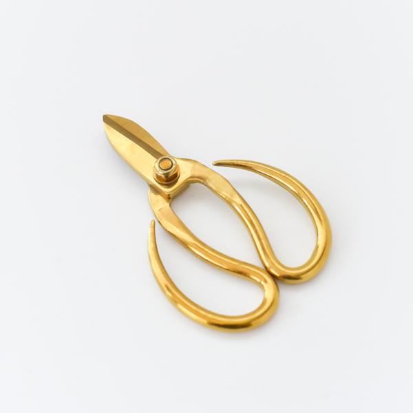 はさみ ハサミ 花ばさみ 生け花 はさみ アンティーク調 フラワーアレンジメント ゴールドシザーシリーズ ゴールドシザー S 15 Int Gss Victoria Design 通販 Yahoo ショッピング