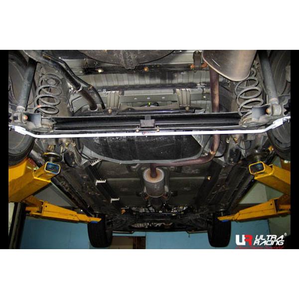 ULTRA RACING（ウルトラレーシング） 【Ultra Racing】 リア