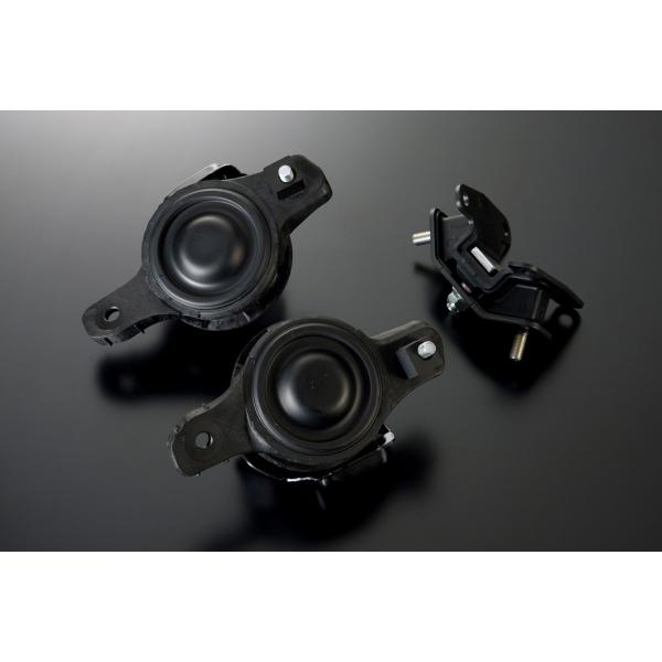 送料込み！正規品！ほぼ未走行.トヨタ８６.zn6.TRDミッションマウント TRD 【TRD/ティーアールディー】 リヤディファレンシャル