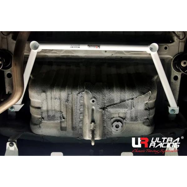 ULTRA RACING（ウルトラレーシング） 【Ultra Racing】 リアメンバー