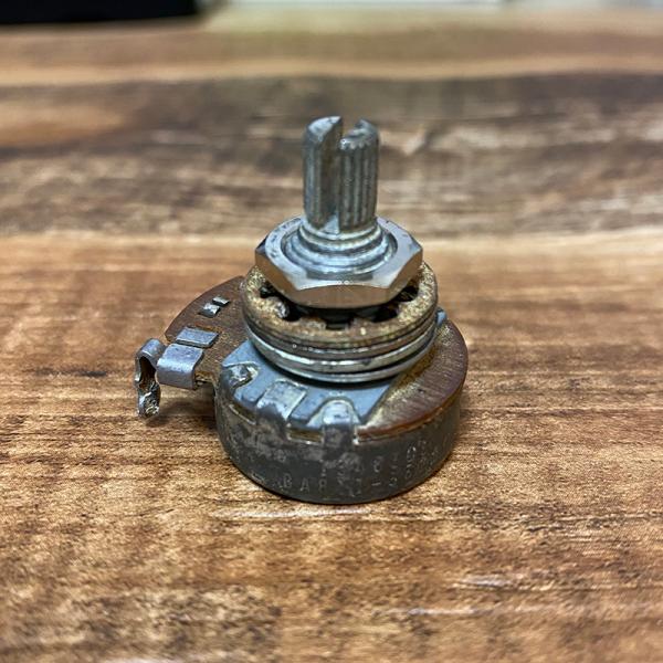 ヴィンテージ］Centralab / 1963年製 Split Shaft Pot 500K : Vintage  