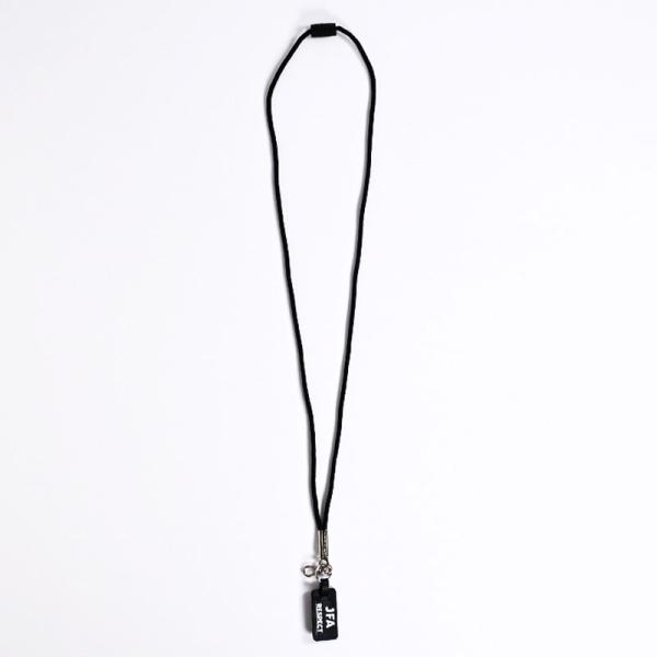 JFA RESPECT ホイッスルストラップJFAオリジナルの審判グッズが登場■素材：本体/ポリエステル、タグ/PVC■サイズ：ネックストラップ部分　450mm■製造国：中国