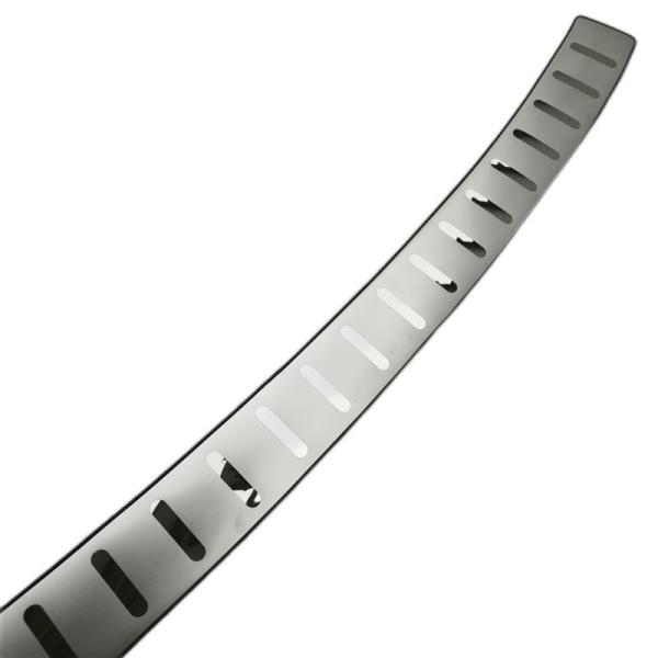 【並行輸入品】フォルクスワーゲン リアバンパーカバー リアバンパー パサート b5 b7 b8l 2003-2021 ステンレス鋼 装飾アクセサリー