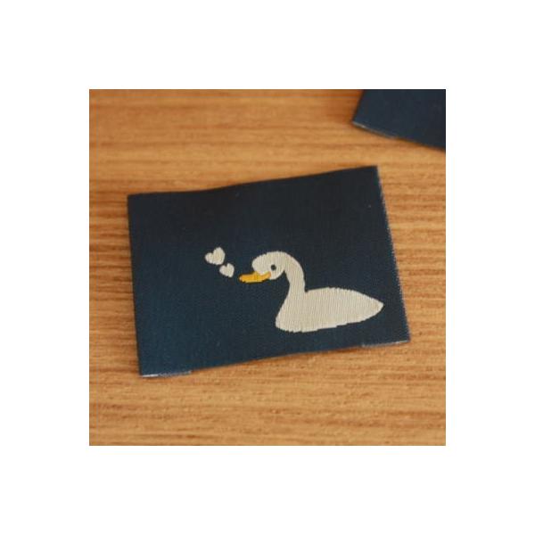 ハンドメイドに刺繍タグ5枚セット‐あひるのハート（紺色）