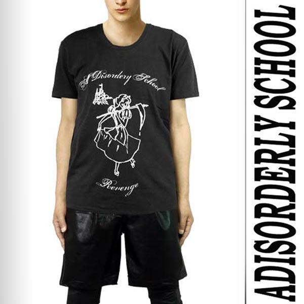 A Disorderly School,オリジナルの白雪姫モチーフデザインTシャツ