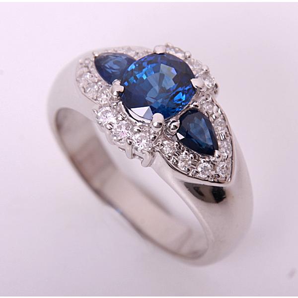 質屋出品》Pt900☆天然サファイア1.05ct+0.35ct+ダイアデザインリング