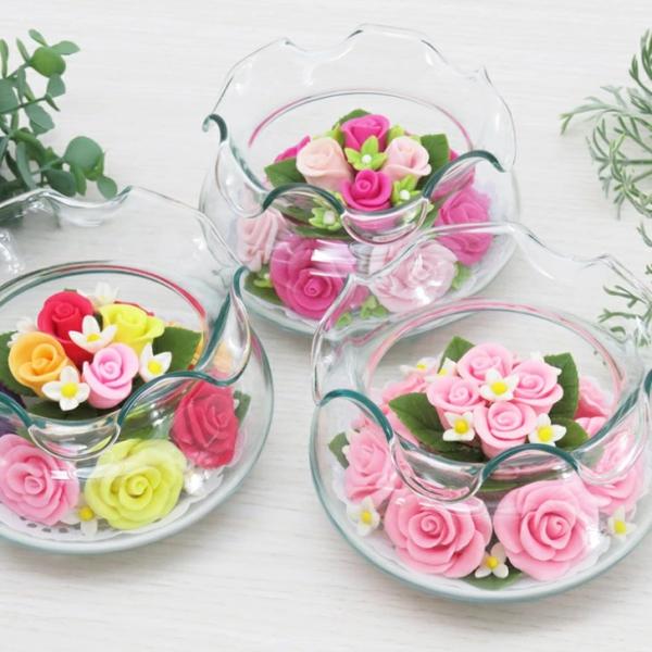 新品　クリスタルソープ　薔薇　白薔薇　ガラス花瓶　ダイヤモンドケース　ホワイト バラの形をしたガラスの花瓶,大きな装飾的な花瓶,リビングルーム