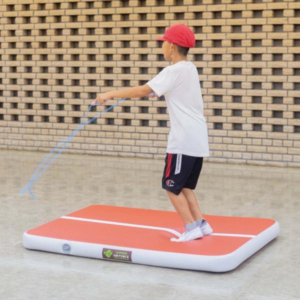 メーカーより直送致します。 ※メーカーに在庫がある商品に関しましては当日〜翌日出荷(土日祝はお休み) ※受注生産品に関しましては、発注依頼後メーカーより直送(受注到着まで最短発送)※当店はエバニューの正規販売店ですので安心のサポート体制を完...