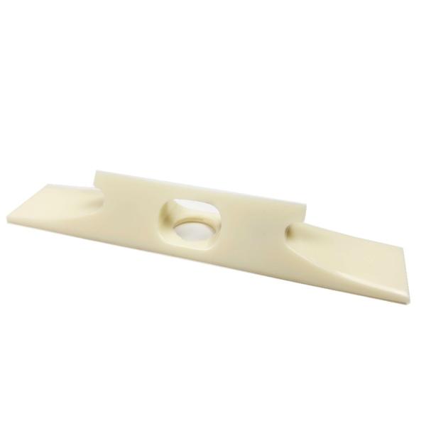 商品詳細       商品名     地唄三絃用駒（プラスチック）      材質     プラスチック      商品説明     地唄三味線の練習用に最適なプラスチック駒です。