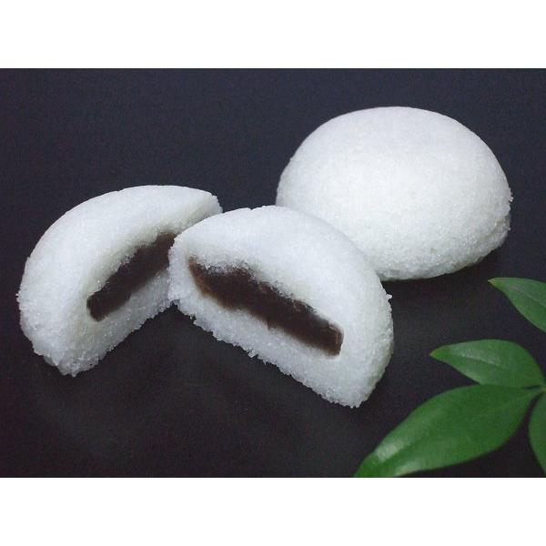 自然薯と米粉、砂糖をつかったかるかん生地で、甘さを抑えた上品な小豆のこしあんを包んで蒸し上げた、鹿児島を代表する銘菓。着色料や保存料を使わずに作った、安心してお召し上がり頂けるかるかん饅頭です。●商品内容：かるかん饅頭（白）　６個入●日持ち...