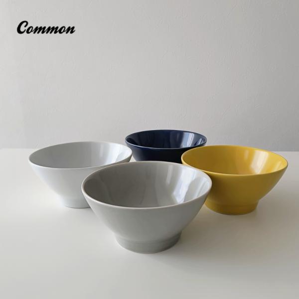 名称：common 丼 180mm 西海陶器サイズ：φ18×H8.7cm容量: 1000ml生産国：日本　波佐見町　Designer:角田陽太素材：磁器使用可：電子レンジ〇　食洗器可〇※磁器製品は、焼成の関係上、表記のサイズや雰囲気に若干の...