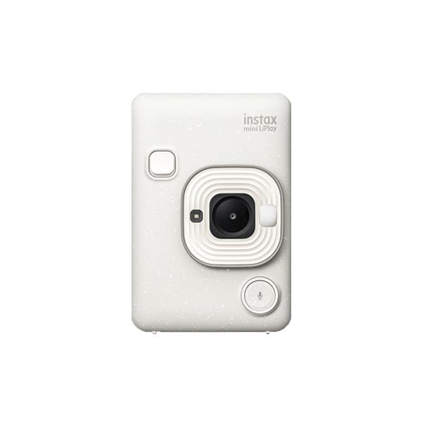 INSTAXチェキシリーズ史上最軽量。スマホと連携して多彩な機能が使えるため、毎日の持ち歩きにも便利なサイズです。