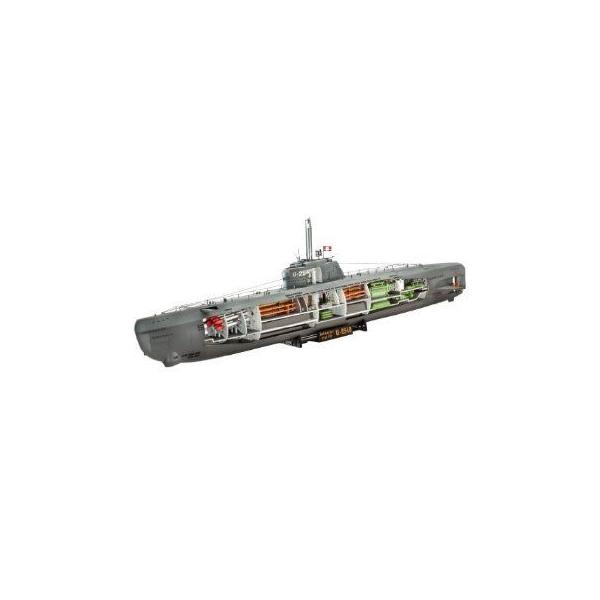 U-Boat Type XXI German Submarine w/Interior 1/144 Revell Germany