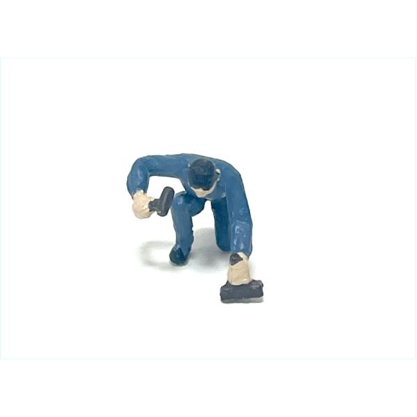 HO人形作業員13 点検中、作業中の人 16番 1/80 1/87人形 フィギュア