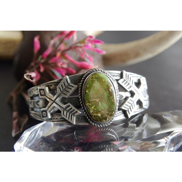 ターコイズシルバーバングル・インディアンジュエリー・STERLING LJ刻印STERLING ターコイズ＆シルバー インディアンジュエリー