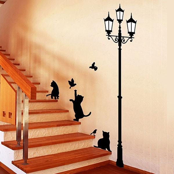 ウォールステッカー 猫 階段で遊ぶ猫と街灯 貼ってはがせる のりつき 壁紙シール ウォールシール 動物 アニマル Wds 009 ウォールステッカー本舗 通販 Yahoo ショッピング