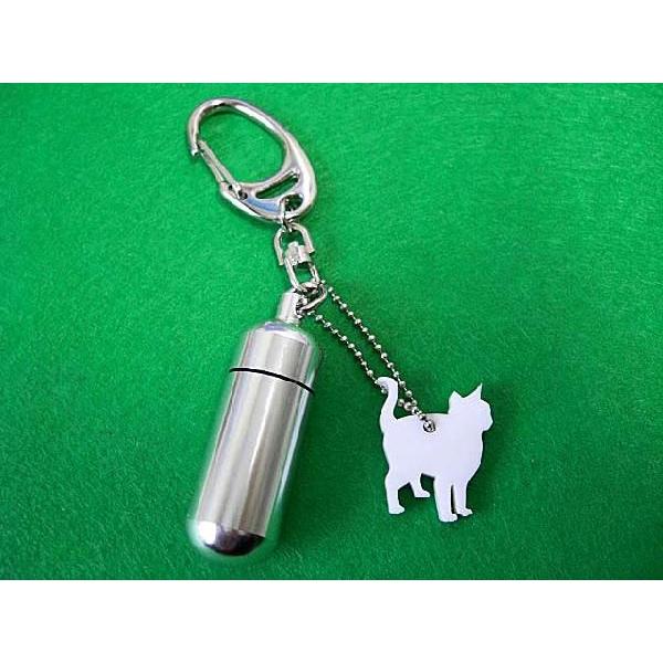 実売60,000個突破多くの飼い主様が当社の遺骨カプセルをご愛用されています