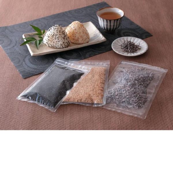 ★湿度透過率が低いので、乾燥物の包装に適したチャック袋です。