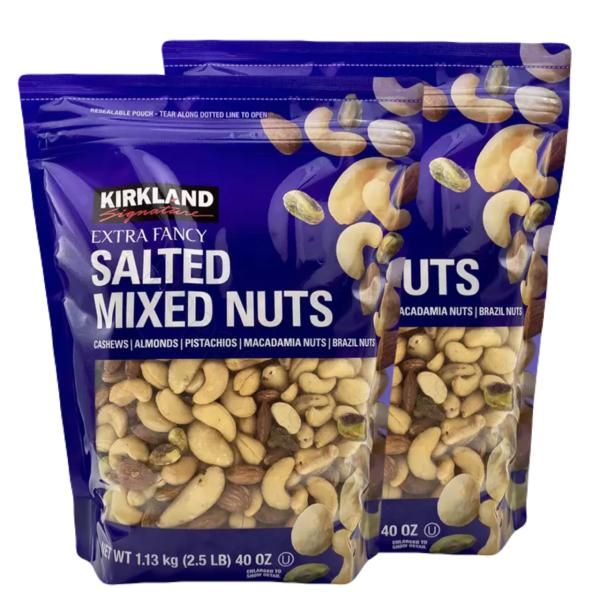 贅沢なナッツタイムを楽しみたい方へ！KIRKLAND（カークランド）から人気の「EXTRA FANCY 塩味ミックスナッツ」が登場！【おすすめポイント】■ 5種の高級ナッツ入り：カシューナッツ、アーモンド、ピスタチオ、マカダミアナッツ、ブラ...