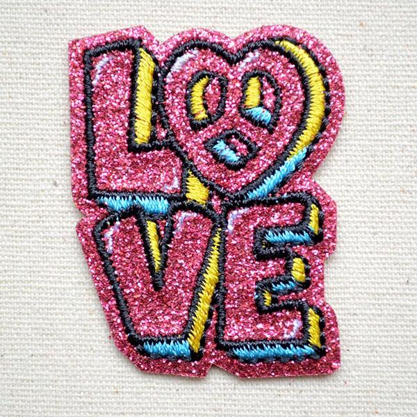 ワッペン リンリンエミリー Love 名前 作り方 350 77 350 77 ワッペン 雑貨通販ワッペンストア 通販 Yahoo ショッピング