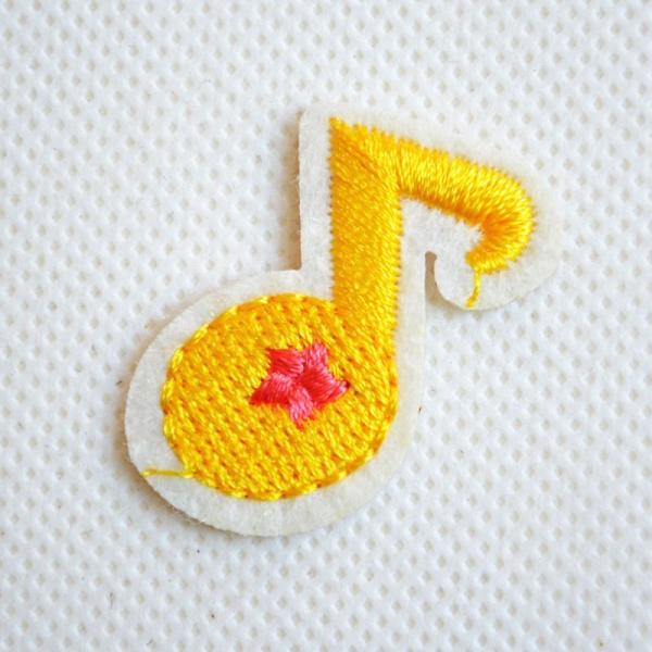 ワッペン アイロン おしゃれ 刺繍 8分音符 オンプ ミニ 名前 作り方