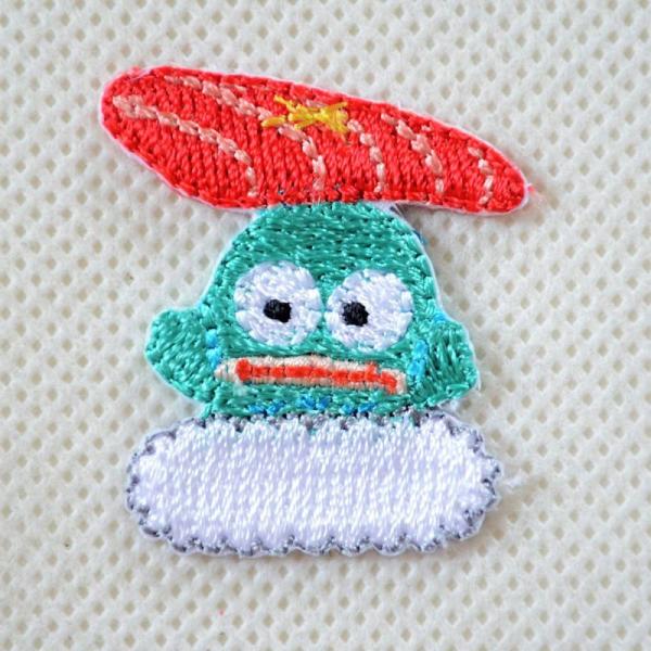 サンリオ(Sanrio)の中国生まれの半魚人、ハンギョドンのかわいい刺繍ワッペン・パッチです。お寿司をモチーフにした可愛い新商品「さんりお寿司」が登場しました。100円玉より少し大きいくらいのサイズのワッペンなので、目印・ワンポイントにぴっ...