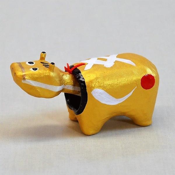 めたりっくべこ 小 金 日本のお土産会津張子赤べこ 約 8 0 4 0 3 5 Cm Buyee Buyee Japanese Proxy Service Buy From Japan Bot Online