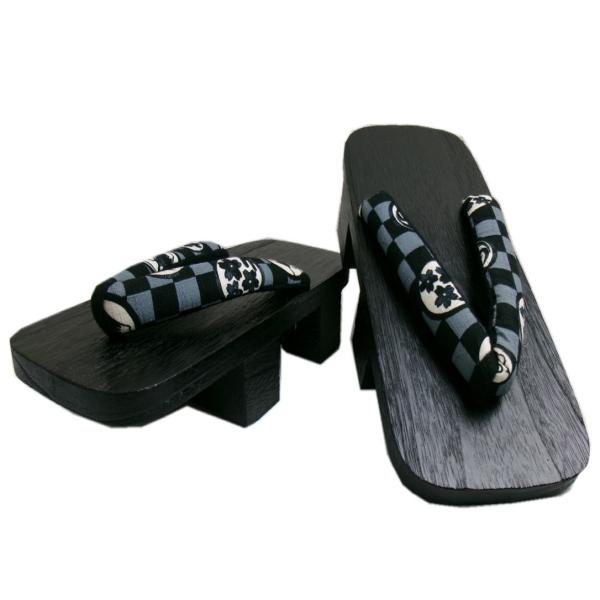 ゆかた＆甚平・きもの＋デニムにもＯＫ。歩くたびにカランカランと鳴り風情がある紳士用2枚歯下駄。父の日＆誕生日のプレゼント・海外＝外国人様へのお土産にもＧＯＯＤ。お祭りや花火大会の浴衣＆甚平・お正月の着物・普段のデニムまでＯＫ。どんな色柄の浴...