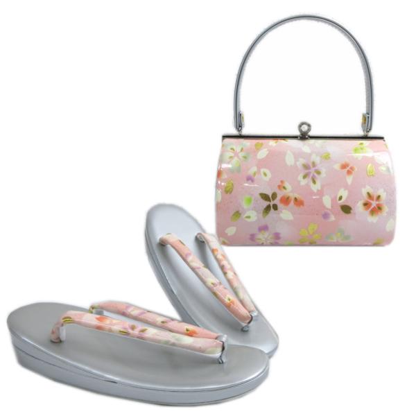 草履バッグセット 横花弁型 薄ピンク色地桜蝶 LL 25.5cm