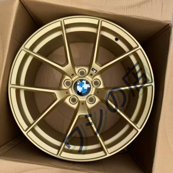 新品 高品質 18 インチアルミホイール 4 本 8J/9J ET35 5×120 BMW F30 E90 F10 X3 Z4 車検 OK