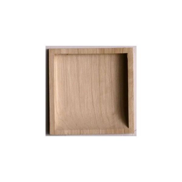 襖用の木製の引き手です。寸法　穴の大きさ……縦約60ｍｍ×横60ｍｍ　全体の大きさ……縦約６５ｍｍ×横６５ｍｍこちらの商品は、ポスト投函でのお届けでございます。(送料は180円)ポスト投函対応商品を２点以上一緒にご購入の場合は、同梱でのお届...