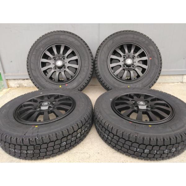 145/80R12 スタッドレスタイヤホイール ダイハツ　ハイゼット　アトレー ヨコハマタイヤ（YOKOHAMA TIRE） スタッドレス 新品 145/80R12 軽用