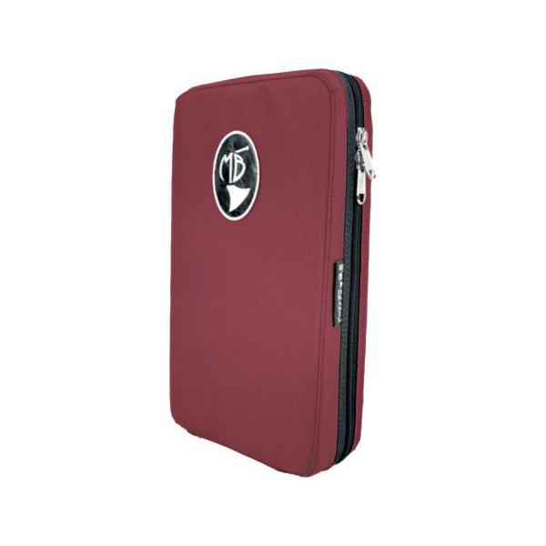 プロにも愛用が多い高級ケース。ファイバー製セミハードケースで 頑丈さと品質の高さに定評があり。楽器の為に研究された緩衝材で管体や細かな部分の凹み・曲がりを防ぎます。MBOBと3辺の合計サイズは変わりませんがMBOBにある前面のポケットがなく...