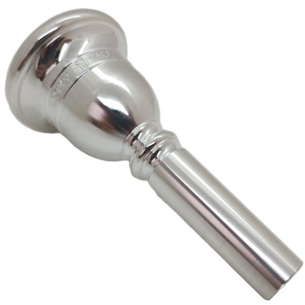 ベストセラーのチューバマウスピース、28Hをベースに製作されたモデルで、スロート、バックボア、カップ形状は変わりませんが、リム内径を32.51mmから32.26mmへ小さくすることで、初心者の方から、F、E♭管チューバをお使いの方まで幅広く...