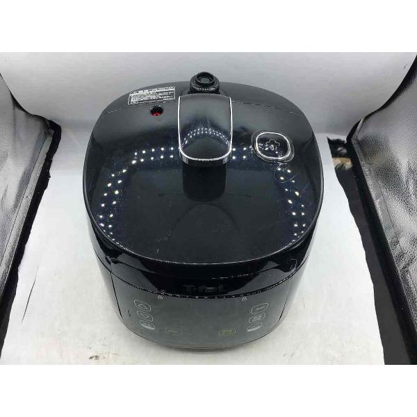 ティファールT-fal電気圧力鍋CY3518JP満水容量：3L/調理容量：2L時短料理から本格料理まで幅広い料理がつくれる1台12役の圧力鍋です付属品：AC/レシピブック/取説※主な付属品を記載するようしております。中古品の特性上、全ての付...