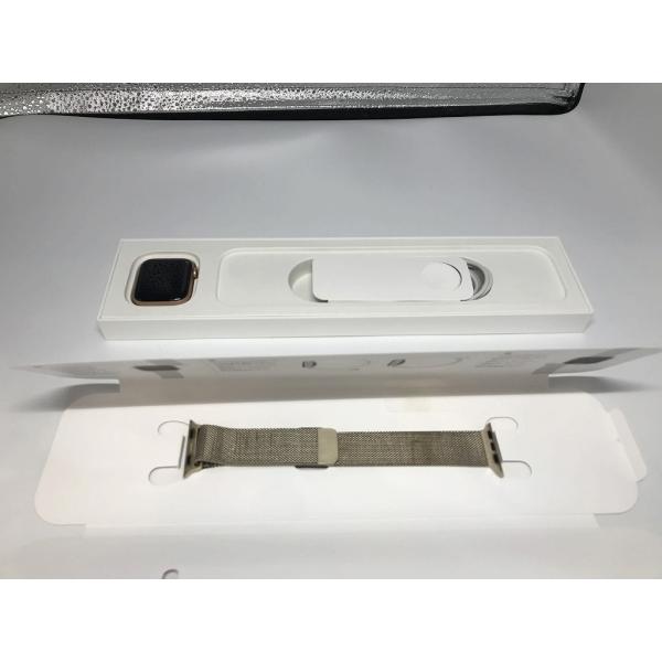 アップル Apple apple watch SE(第1世代) GPSモデル 40mm MKQA3J