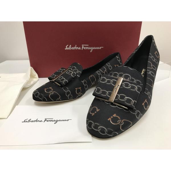 サルヴァトーレフェラガモ Salvatore Ferragamo 超美品 ガンチーニ