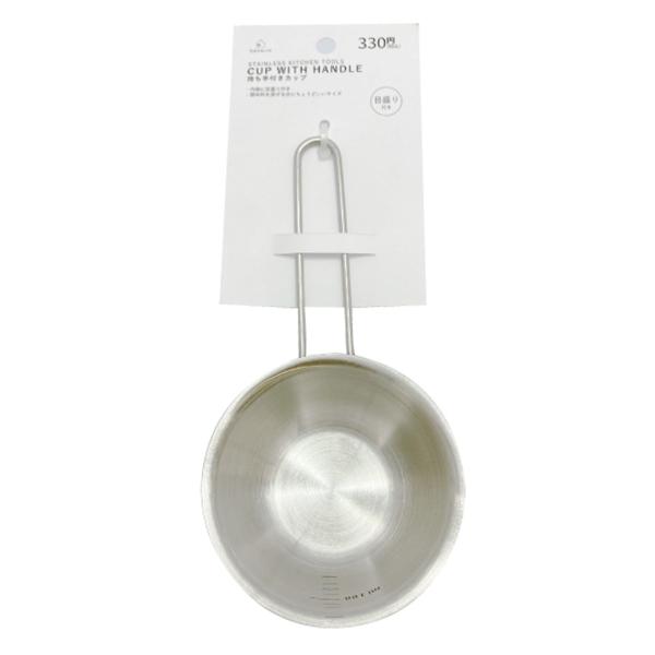 こちらの商品は、ワッツの雑貨店、Tokino:ne（ときのね）のラインナップ商品で、レトロデザインがおしゃれ、かつ使い勝手も良い持ち手付きの計量カップです。200ml サイズ。ステンレス製で錆びにくい。使用後は、壁に吊り下げてディスプレイし...