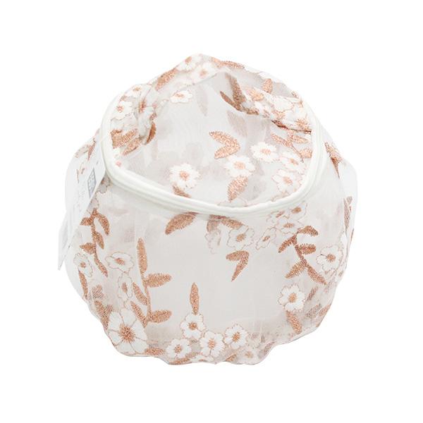 【アイテム説明】見た目にも鮮やかで華やかな花柄刺繍付きレースチュール、ポーチシリーズ誕生。こちらは丸っこくて自立するタイプのバニティポーチ。全色揃えたくなるピンク、ベージュ、ブルー3色展開。女子力UP必須アイテム間違いなしのガーリーアイテム...